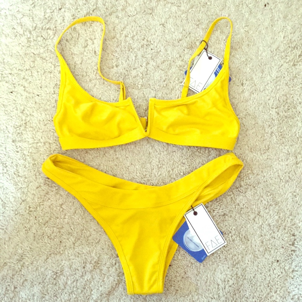 FAE Yellow Bikini